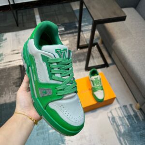 LOUIS VUITTON TRAINER SNEAKER GREEN GREY - L089