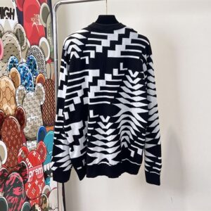 LOUIS VUITTON WOOL PULLOVER SWEATER - J046