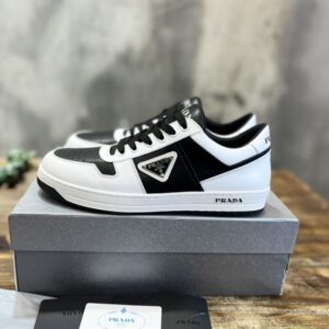 PRADA DOWNTOWN LEATHER SNEAKERS BLACK WHITE - P042