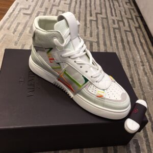 VALENTINO GARAVANI VLTN HIGH-TOP SNEAKERS - TM045