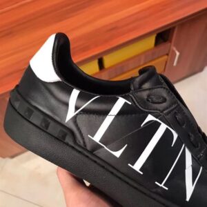 VALENTINO OPEN SNEAKER WITH VLTN PRINT - TM032