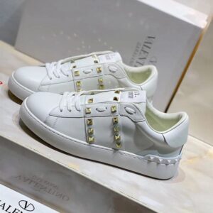 VALENTINO ROCKSTUD UNTITLED SNEAKER - TM031