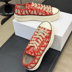 VALENTINO TOILE ICONOGRAPHE TOTALOOP LOW-TOP SNEAKER - TM020