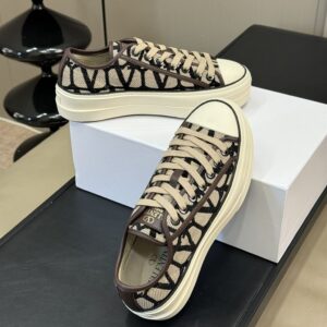 VALENTINO TOILE ICONOGRAPHE TOTALOOP LOW-TOP SNEAKER - TM021